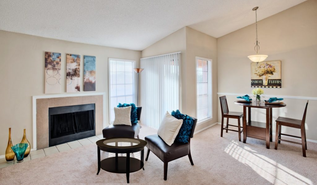 Spicewood Springs Apartment Homes